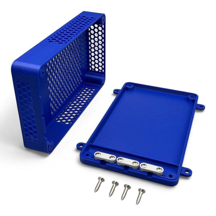 3DTools Schutzgehäuse aus blauem PETG für Mean Well Netzteile mit Wabenstruktur und Montageschrauben