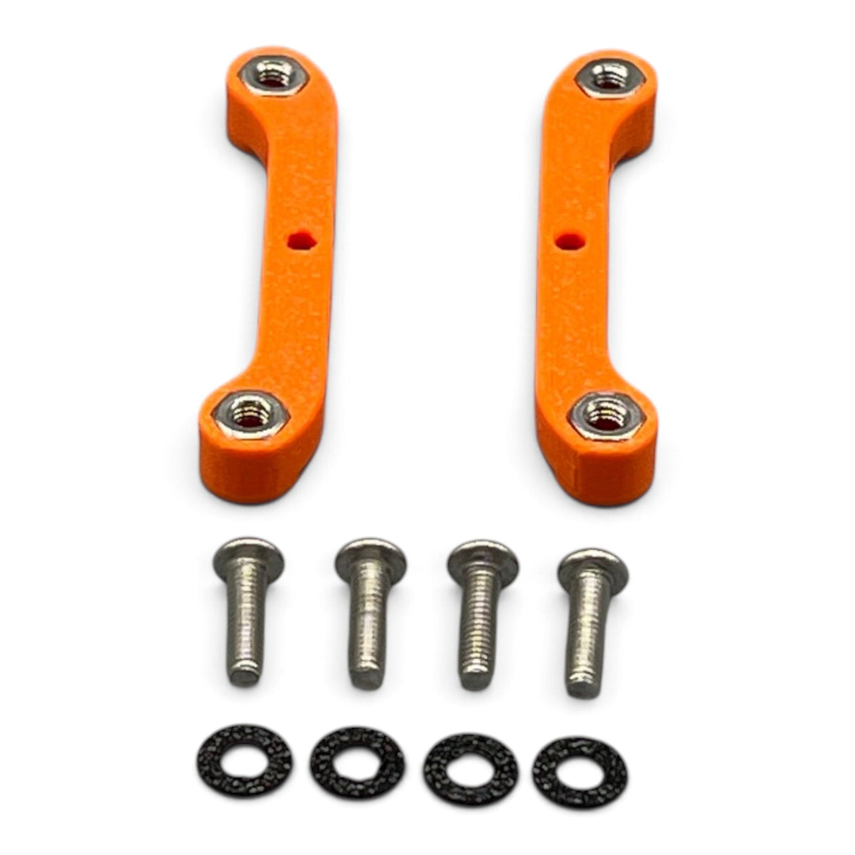 PLEXONE Sockeladapter-Set Orange: zwei Haltestege mit vier eingelassenen Muttern, Schrauben und Unterlegscheiben – Komponente des Cooling-Sets.